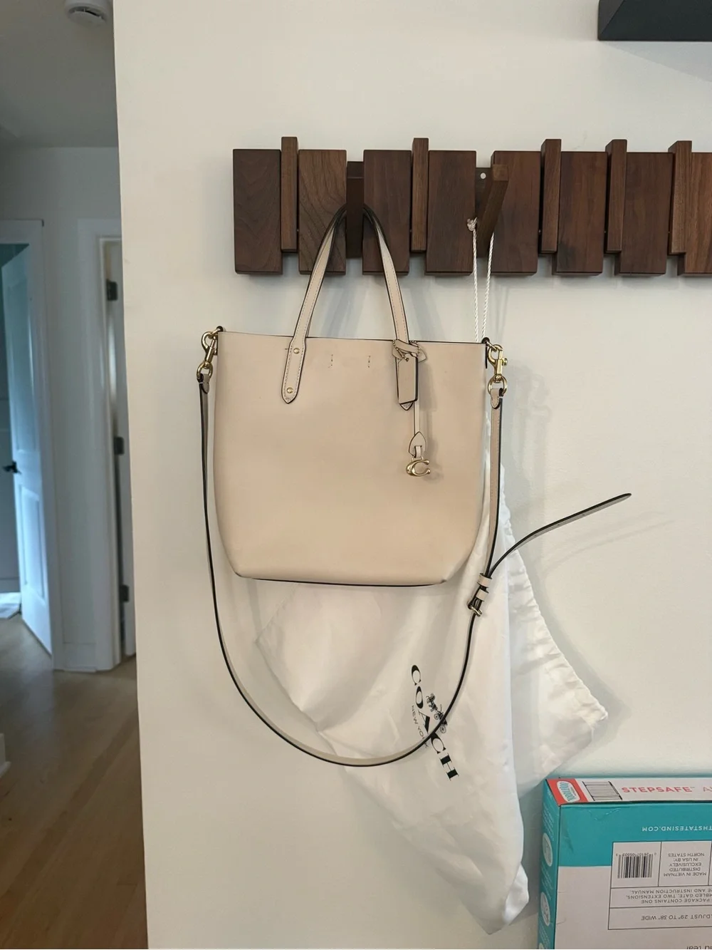 Coach Central Shopper Cream Tote